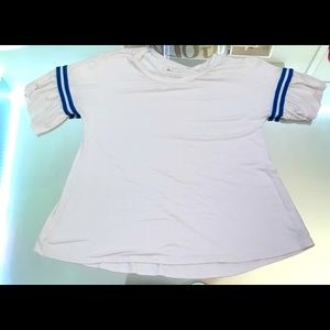 White tucker and Tate size 10/12 large tee